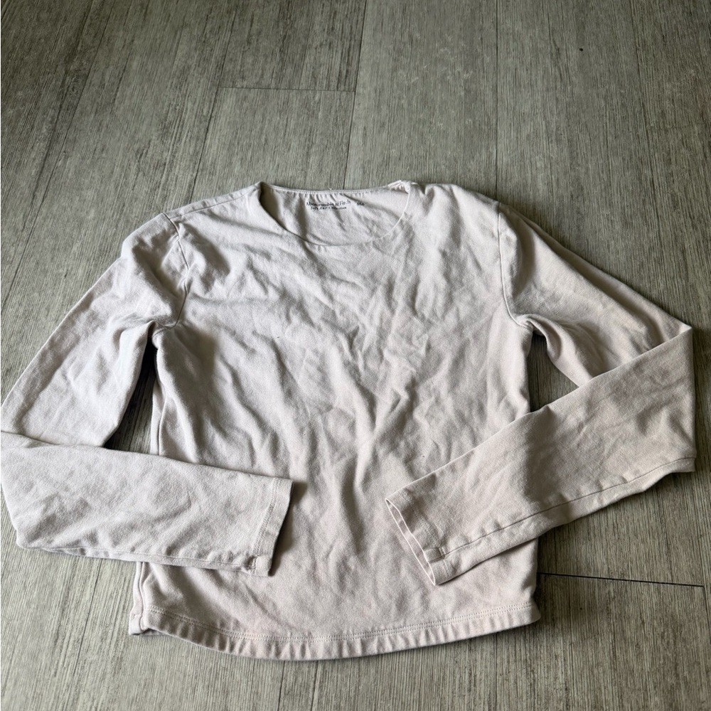 Abercrombie & Fitch long sleeve top - Picture 2 of 3